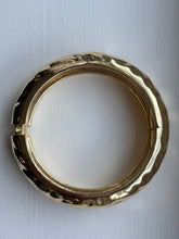 Load image into Gallery viewer, Akari Bracelet in Gold