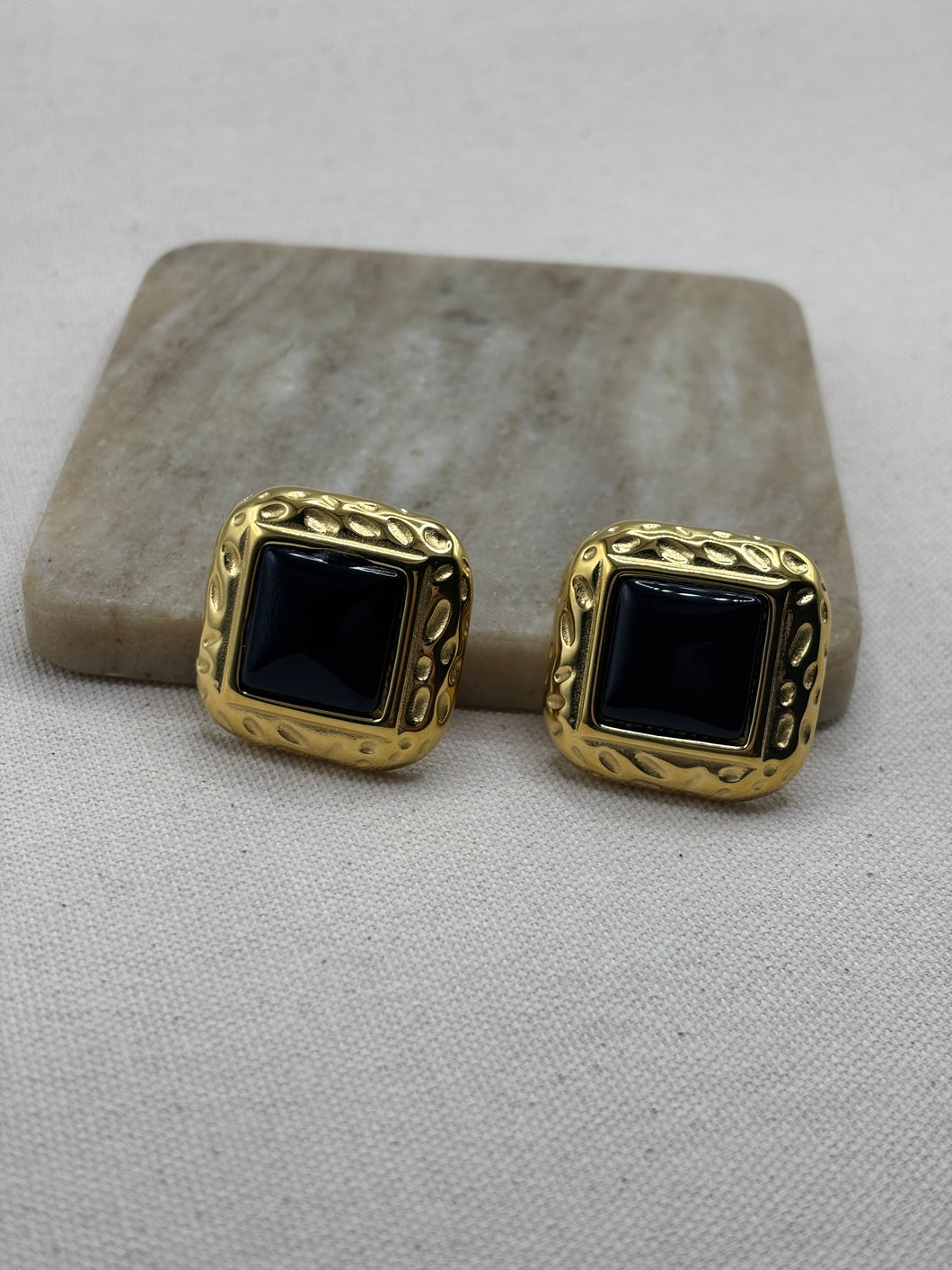 Sara Earrings