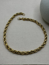 Load image into Gallery viewer, Confide In You Chain Necklace
