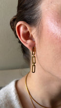 Load image into Gallery viewer, The Best Moment - Earrings
