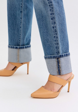 Load image into Gallery viewer, Be Kind - Jeans

