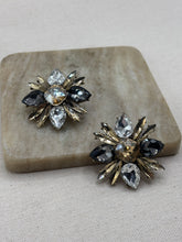 Load image into Gallery viewer, Olivia Earrings
