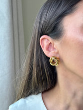 Load image into Gallery viewer, Jeannete - Earrings
