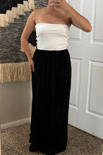 Load image into Gallery viewer, Moment To Memory - Maxi dress
