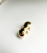 Load image into Gallery viewer, Going to Shine - Earrings
