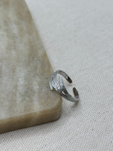 Load image into Gallery viewer, Molly - Ring
