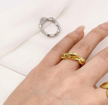Load image into Gallery viewer, Mountain Range - Gold or Silver Ring
