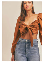 Load image into Gallery viewer, Victoria Top in Camel
