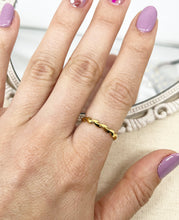 Load image into Gallery viewer, Laurels - Ring
